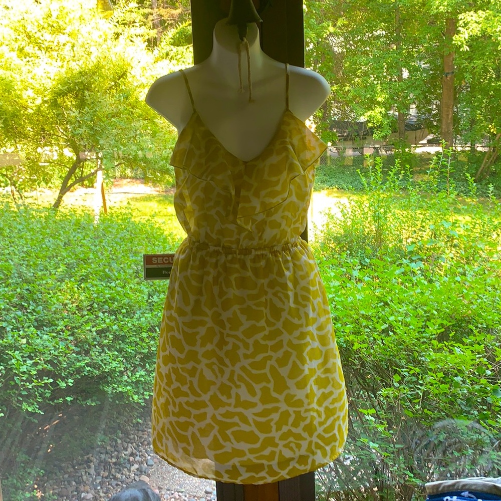 Yellow dress